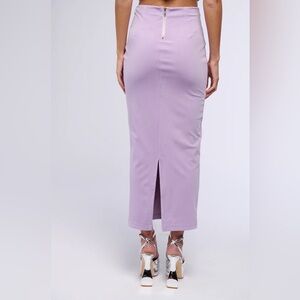 Size 1x Elegant Lavender Maxi Skirt